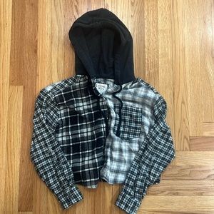 American Eagle Cropped Flannel Hoodie size XS